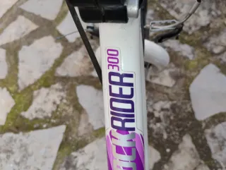 Bicicleta niña Bwin 26" precio negociable,no envío