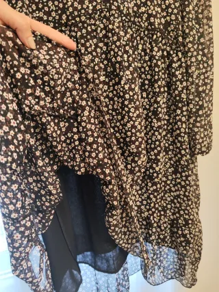 Vestido negro estampado flores