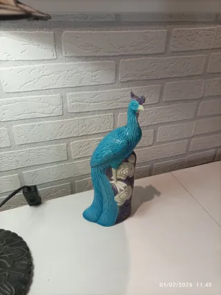 Figura pavo real azul cerámica