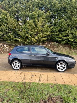 Alfa Romeo 147 2003