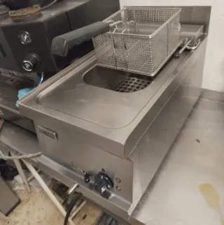 Freidora eléctrica industrial ZANUSSI