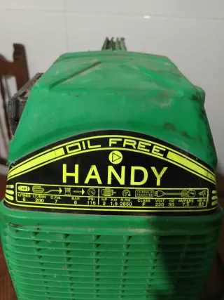 Compresor de aire verde