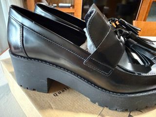 Mocasines negros con flecos