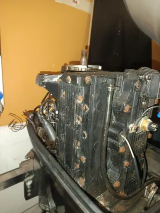 Motor fueraborda FORCE 75