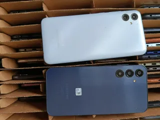 Lote móviles Samsung usados