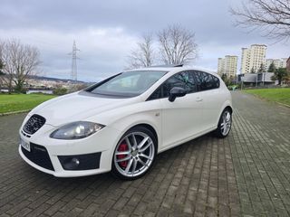 SEAT Leon cupra R 265 2011