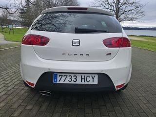SEAT Leon cupra R 265 2011