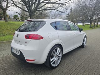 SEAT Leon cupra R 265 2011