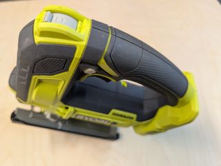 Sierra de calar Ryobi 18V ONE+ Brushless R18JS7