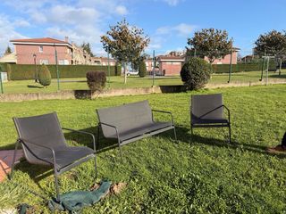 Conjunto jardín: sofá 2 plazas y 2 sillones
