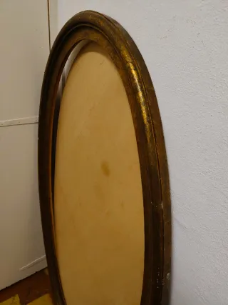 Marco antiguo ovalado madera