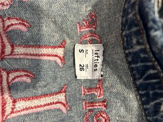 Cazadora vaquera Lefties bordada flores S