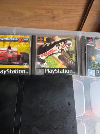 PlayStation 2 + 3 Juegos