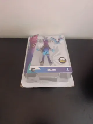 Boneco Fortnite Jellie Epic Games Novo