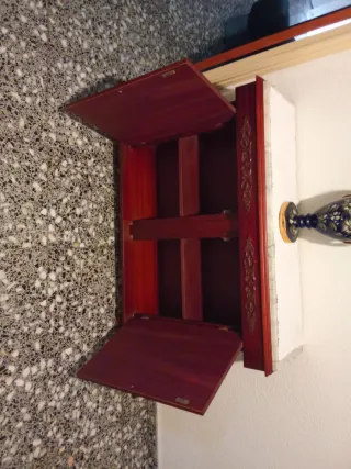 Mueble de entrada de madera