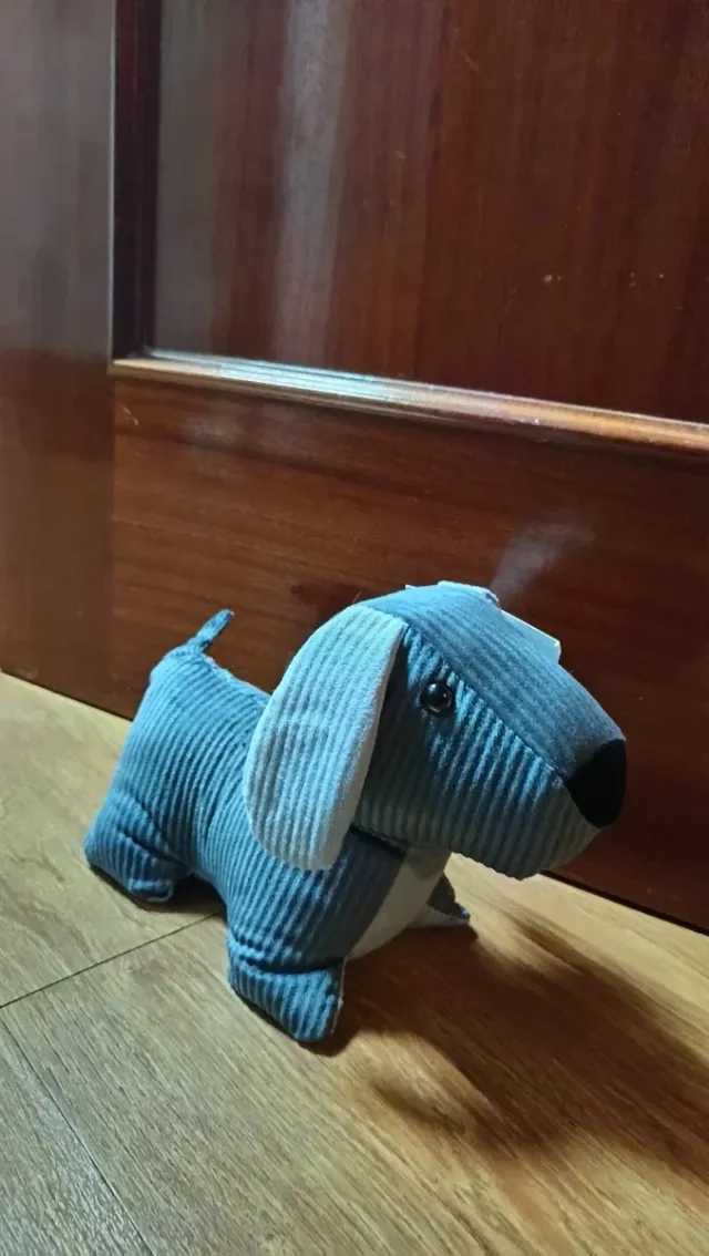 SUJETA PUERTAS EFECTO PANA