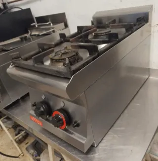 Cocina industrial gas 2 fuegos marca LOTUS