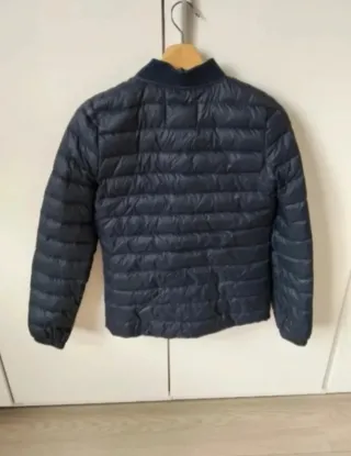 Chaqueta acolchada plumas azul