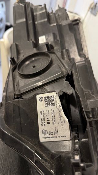 Faro  Vw Golf GTI 7.5 Roto con Centralita