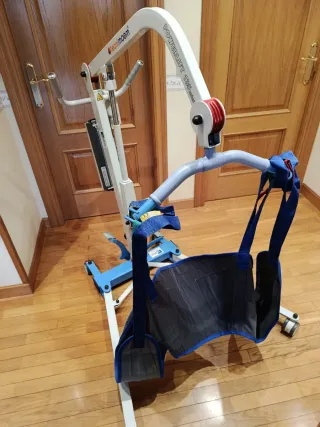 Grúa para personas de movilidad reducida