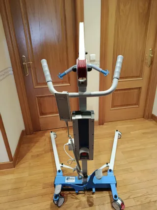 Grúa para personas de movilidad reducida