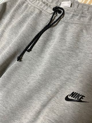 Conjunto Nike Tech Gris