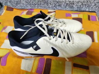 Botas de fútbol Adidas Nike Tiempo