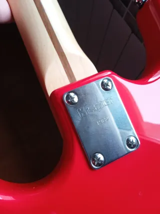Guitarra Eléctrica Kramer 84 Roja