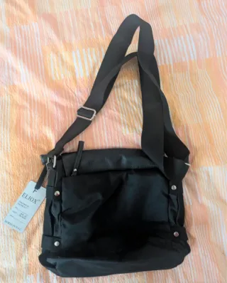 Borsa a tracolla Eliox nera con tasche