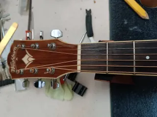 Washburn WMJ21SCE Guitarra Acústica Natural