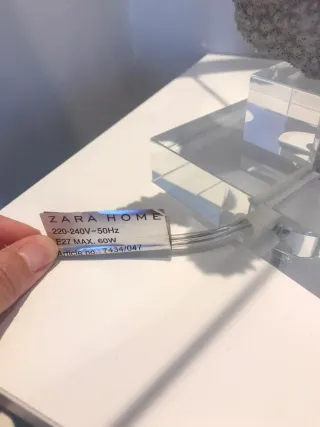 Lámpara Zara Home Coral