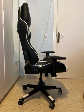 Silla Gaming NewSkill Kitsune (Blanco/Negro)