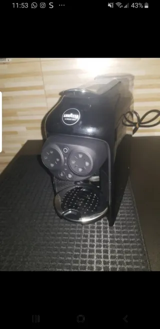 Macchina caffè Lavazza a Modo Mio