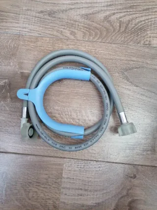 Manguera gris para lavadora/lavavajillas