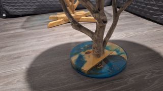 Mesa de centro madera y resina