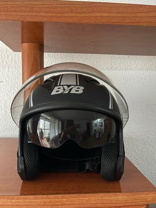 Casco de Moto Talla M, negro con poco uso