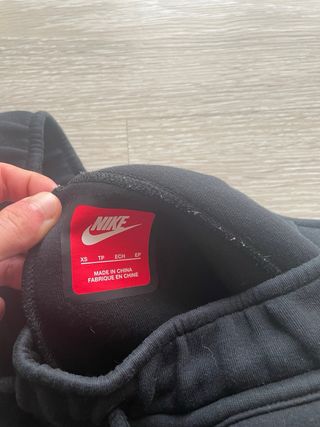 Pantalón Nike Tech XS