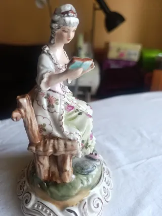 Figura de porcelana Sauthier