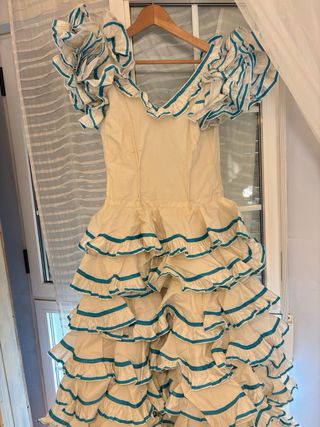 Traje de flamenca lunares