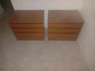 2 Cajonera de madera