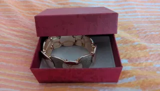 Bracciale rosso e arancione