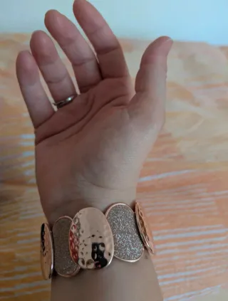 Bracciale rosso e arancione