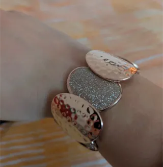 Bracciale rosso e arancione