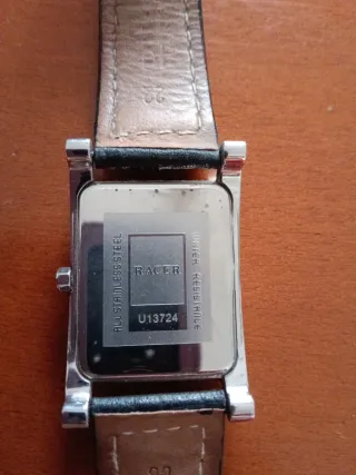 Reloj Racer Correa Negra y Caja Plateada