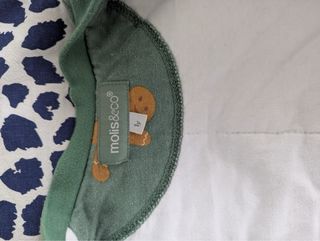 Pijama Molis&Co verde galleta jengibre bebé