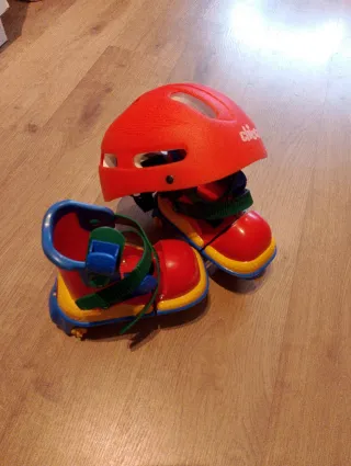 Patines extensibles y casco infantil Chicco