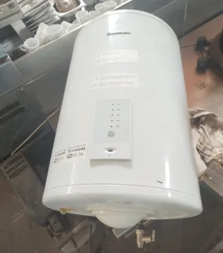 Termo eléctrico 50 L - SEMINUEVO Junkers