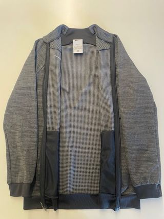 Chaqueta Nike entrenamiento gris T. 137/147cm