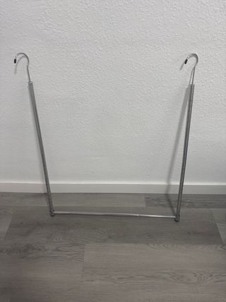 Adaptador para roperos extensible