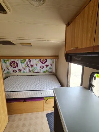 Caravana Moncayo Alhambra 430DD